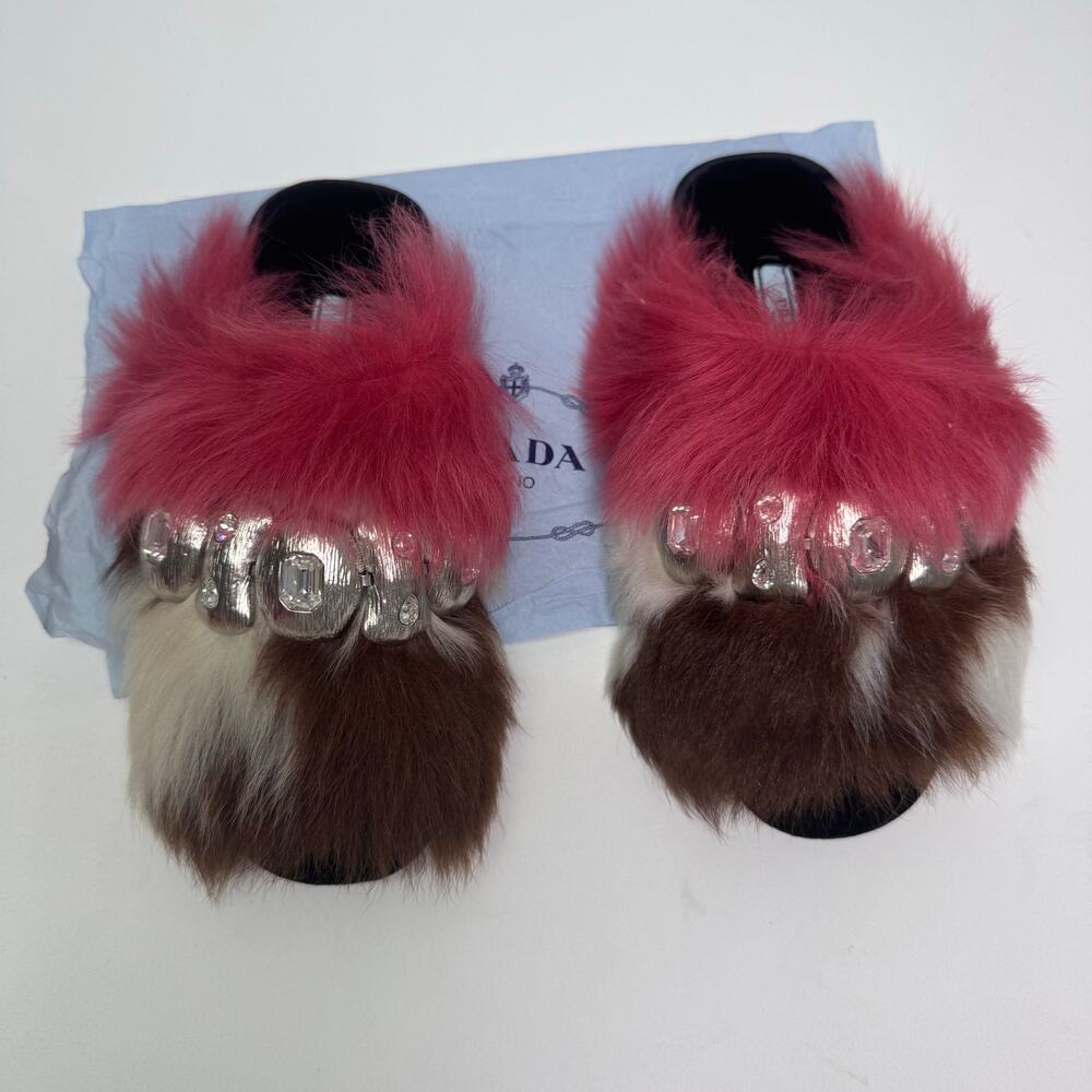 NEW Prada Real Fur Embellished Slide Slippers Pink size 35 Made in Italy Barbie